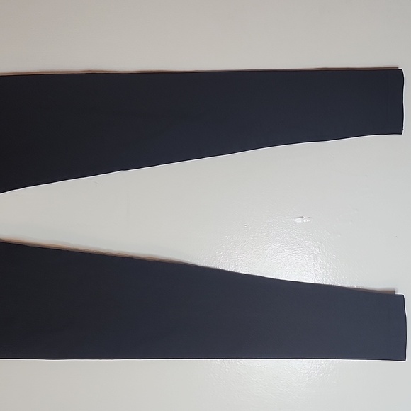 Gymshark Charcoal High-Waisted Leggings - Picture 4 of 9